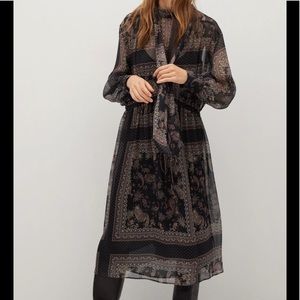 Mango Flowy print dress size XS